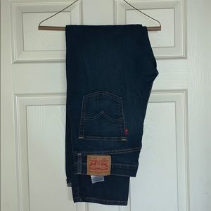 Men’s Levi Jeans 34” waist 32” length